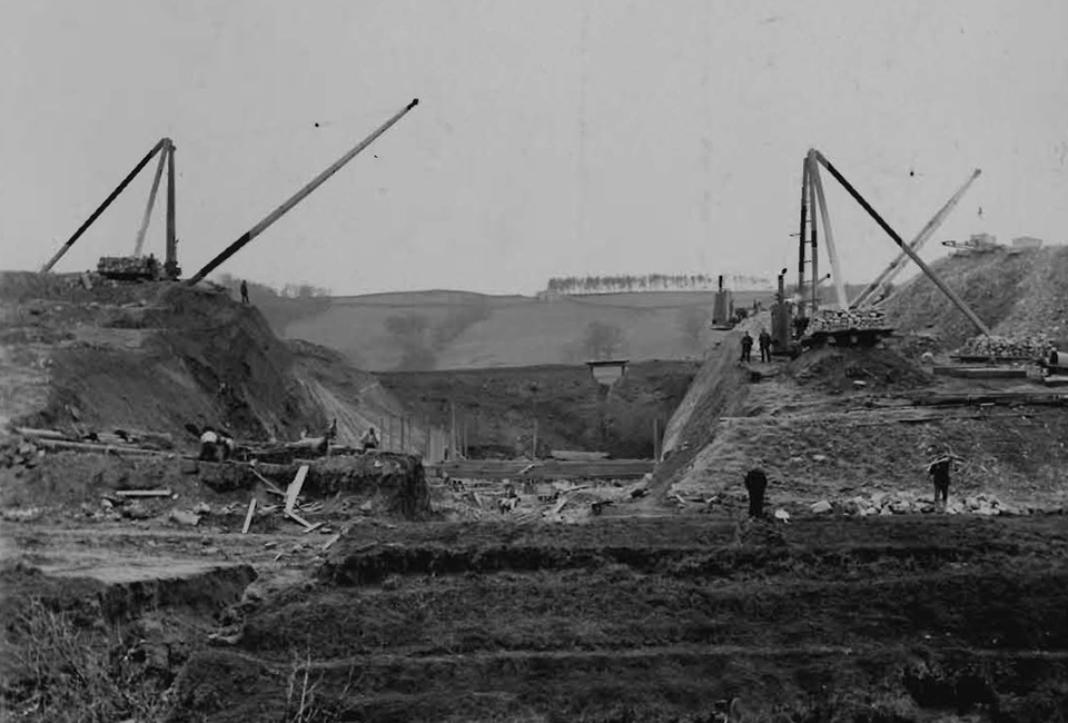 Historical Photos Of The Dam Being Excavated At Gouthwaite Reservoir