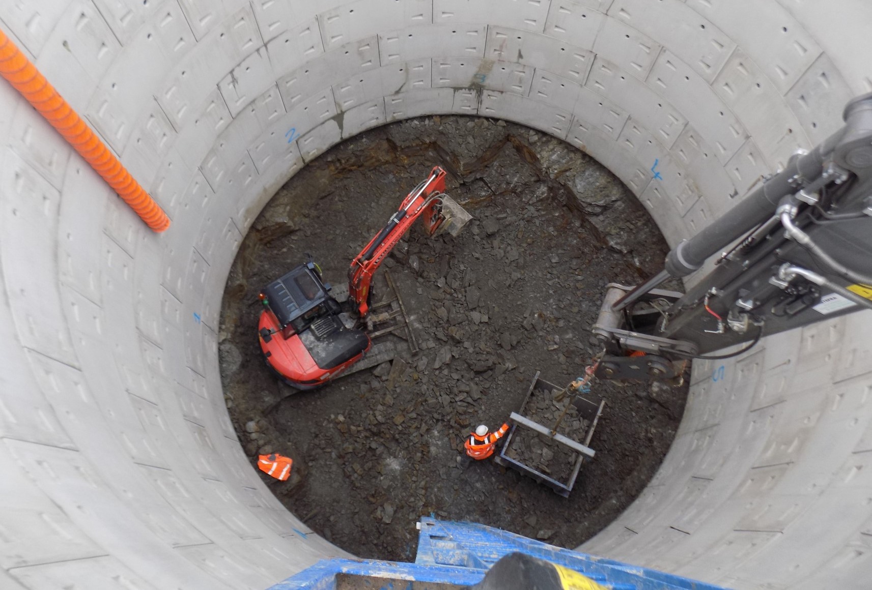 Storage tank